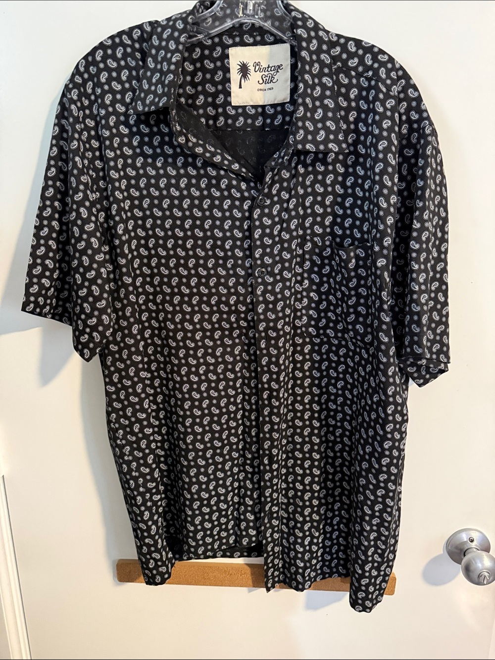 Vintage Silk Black Paisley Short-Sleeve Button-Down Shirt